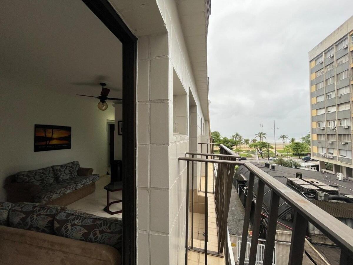 Apartamento De Frente A Canal 3 *